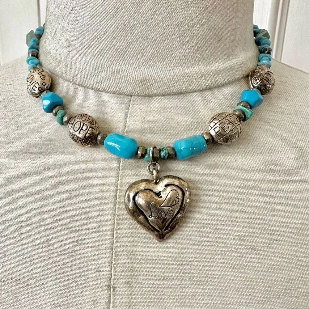 Blue beaded silver tone heart pendant necklace